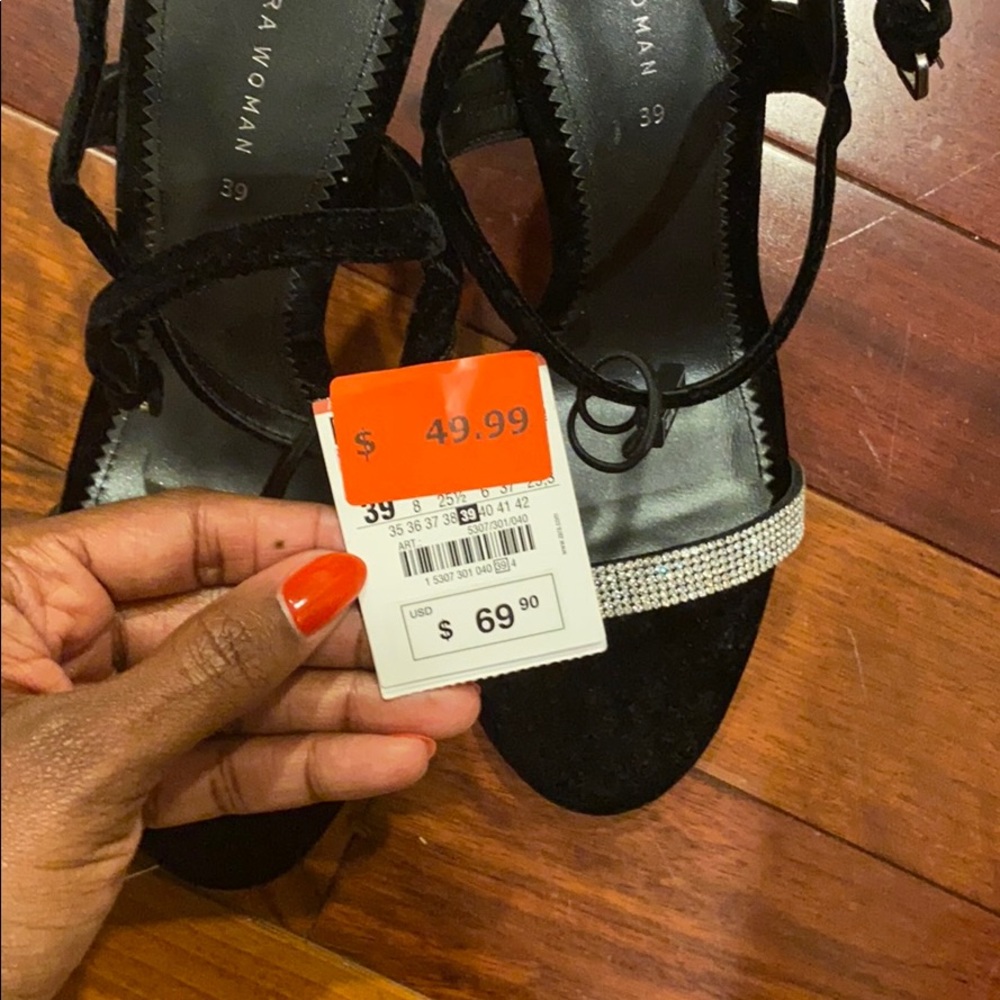 ❌SOLD❌ Zara Ankle Strap Sandals w/Rhinestones - Picture 6 of 6